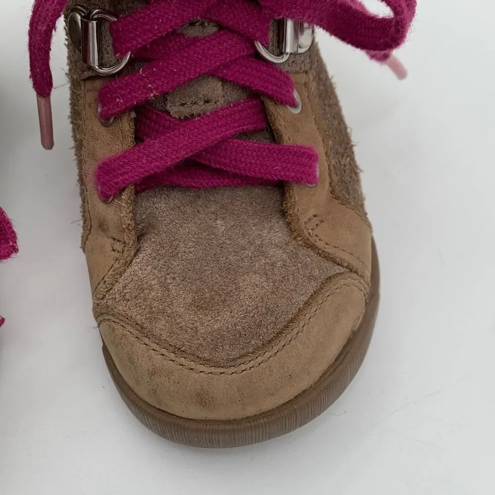Clarks Toddler Brown Suede Boots with Pink Accents Size 5
